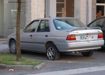 Abandono de coche y dejación de responsabilidades