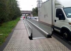 Acceso peatonal a Zuatzu