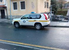 Aparcan donde quieren