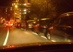 Aparcando en la misma carretera