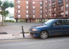 Aparcar en aceras ¿y los viandantes?