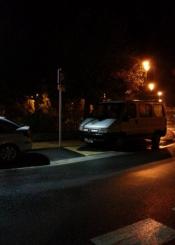 Aparco "aquí", que está libre