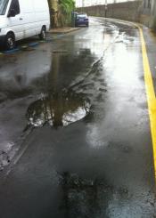 Asfalto encharcado en Mundaiz