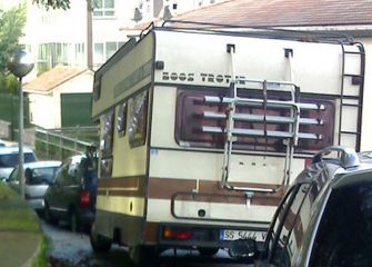 Autocaravana molesta