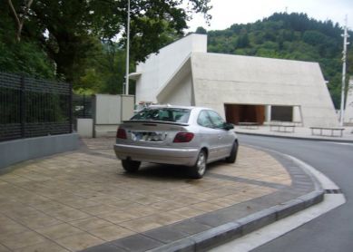 AZKOITIA Y LOS APARCAMIENTOS