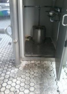 Baño en la "estación de autobuses"