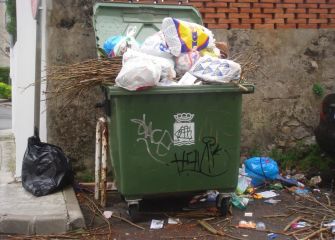 Basuras por los suelos