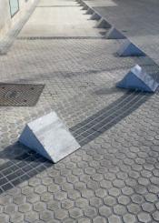 Bloques de granito macizo