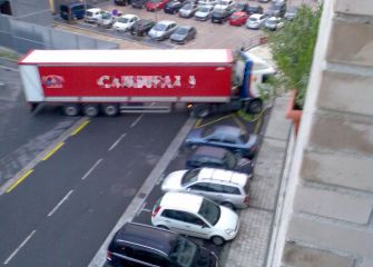 caos en la entrada del polideportivo