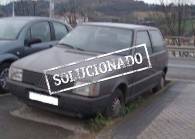 Coche abandonado