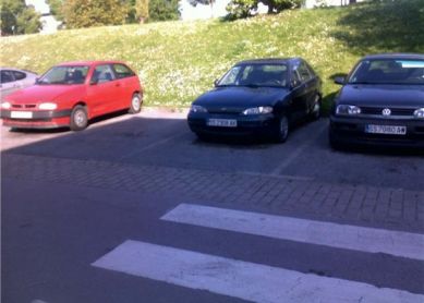 Coches abandonados desde hace más de 1 año