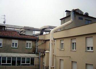 Construcción molesta en pleno centro