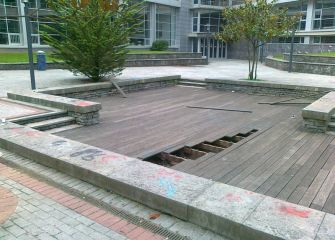 DESPERFECTOS EN PLAZA KONPORTA