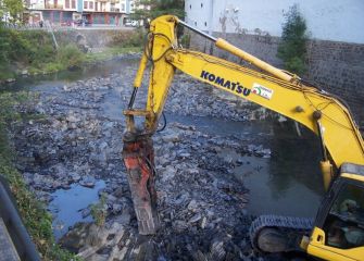 Dragado del río Oria en Beasain