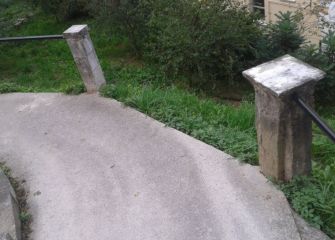 Estado Barandilla. Los Luises. Intxaurrondo