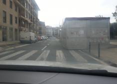 invasion de la calzada