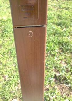 Las tapas de las farolas parque Ametzagaña