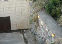 LUCES ENCENDIDAS NOCHE Y DÍA