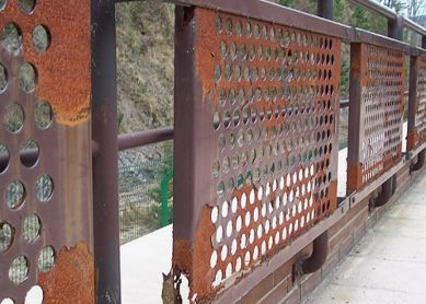 Mal estado del Polideportivo Unbe