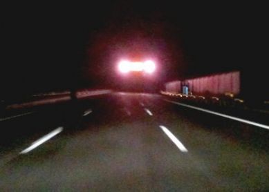 ¿Me viene un camión de frente?