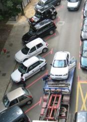 parking gratuito y vigilado para negocio privado