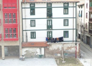 PARRILLA Y APROPIACION DE ESPACIO PÚBLICO