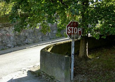 Peligroso acceso a Roteta