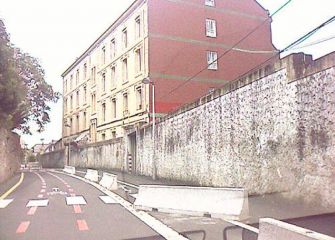 Protectores del bidegorri de Ategorrieta