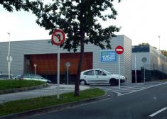 ¿Respetarán los autobuses la señal de prohibido girar a la izquierda?