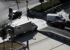 salida garajes y rotonda Plaza Nornahi