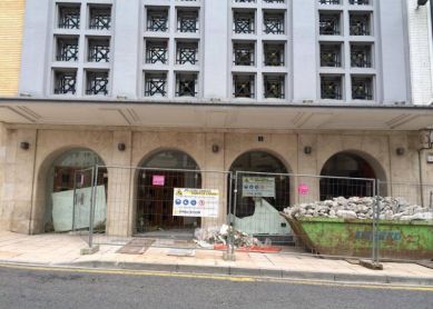 Sobrecostes en el Coliseo