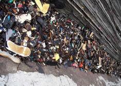 Suciedad en la playa de Sakoneta