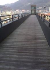 SUELO RESBALADIZO EN ASCENSOR 1 DE BERRA-BIDEA