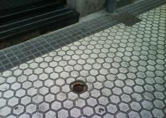 Tapa abierta en c/ Sanchez Toca, nº3