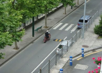 Tráfico Calle Jon Andoni Irazusta