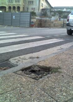 TRAMPA FRENTE AL COLEGIO EN IRUN