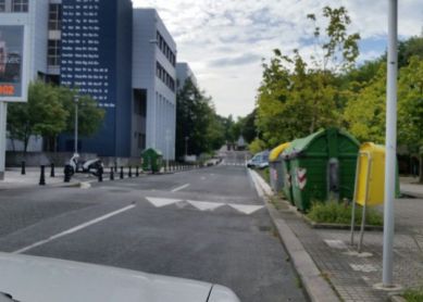 Gendarmes tumbados  no proporcionados a la velocidad que indican la señales