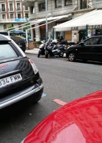 Motos BIEN estacionadas