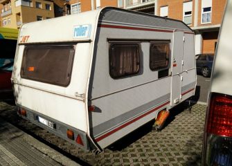 Caravana acampada en Donostia