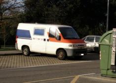 Otra furgoneta mas, supuestamente abandonada 