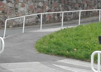 Barandilla fuera de norma