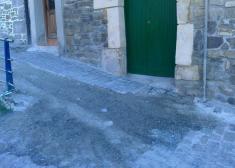 Gran riesgo de caídas en Tranpakale