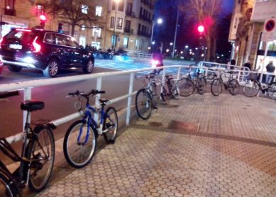 nuevo modelo de aparcabicis.