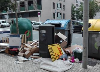 Basura en Riberas de Loiola