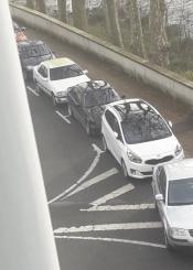 Coche aparcado 