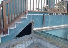 Hotel en continuo saqueo