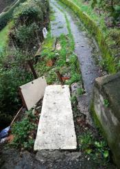 Camino peligroso en aldapa 13, egia