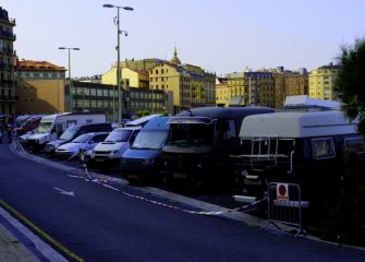 Parking para campistas en Sagüés