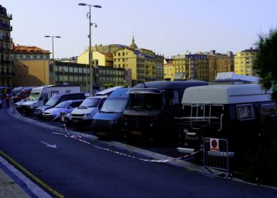 Parking para campistas en Sagüés