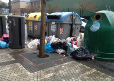 Basura en Pablo Gorosabel, 8